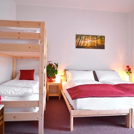 Piccolo Orso Bruno Bed and Breakfast Cavareno Eksteriør billede