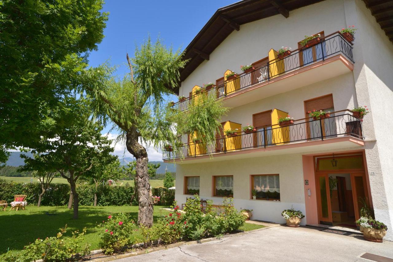 Piccolo Orso Bruno Bed and Breakfast Cavareno Eksteriør billede