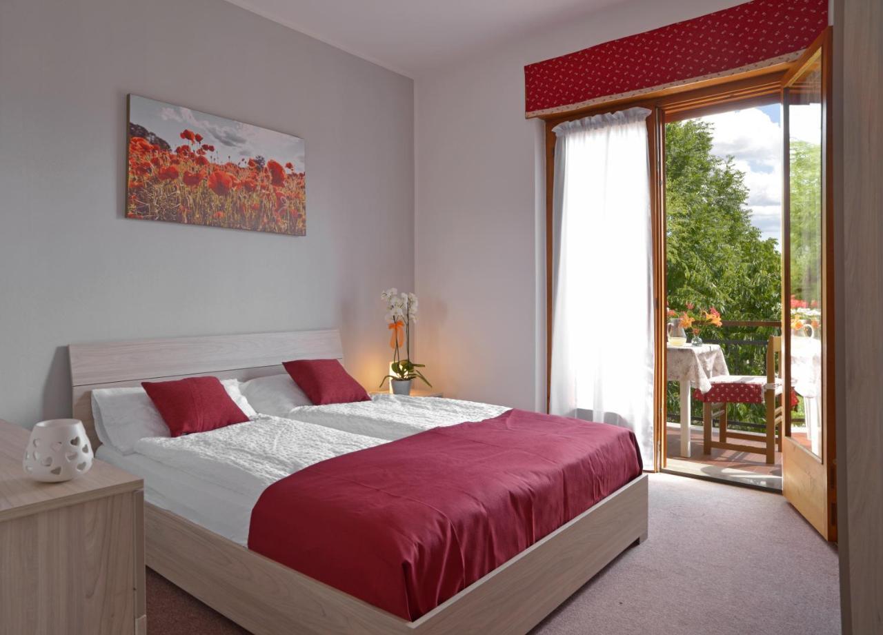 Piccolo Orso Bruno Bed and Breakfast Cavareno Eksteriør billede